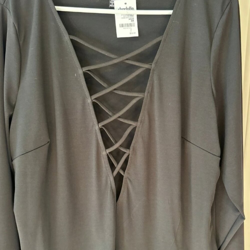 Charlotte Russe Black Lace Up Deep V-Neck Long Sleeve Bodysuit 3X NWT - Picture 2 of 3